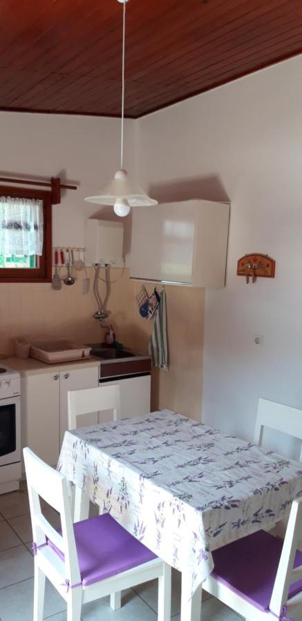 Holiday Home Oleander Zaboric Bagian luar foto